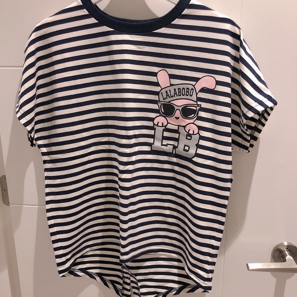 Cute T-shirt  *Loose design* - Picture 1 of 3